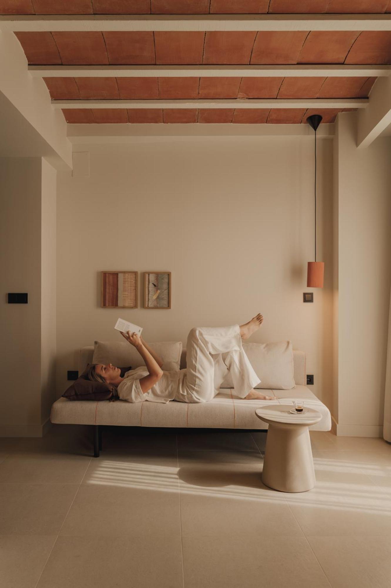 Pau Suites Вильяхойоса Экстерьер фото